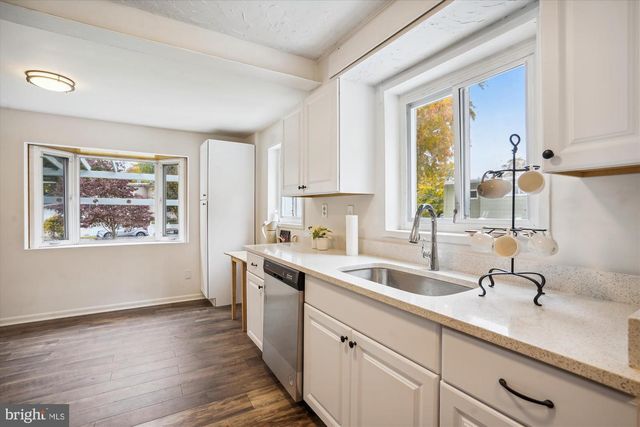 4132 LEONARD DRIVE, Fairfax, VA 22030