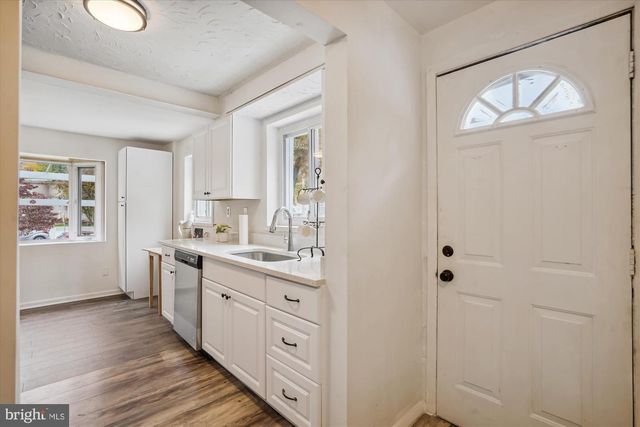 4132 LEONARD DRIVE, Fairfax, VA 22030