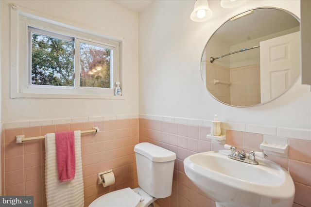 4132 LEONARD DRIVE, Fairfax, VA 22030