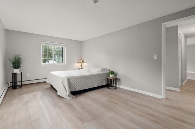135 Grove Street 111, Rockland, MA 02370