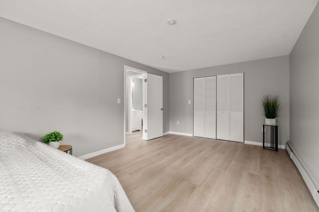 135 Grove Street 111, Rockland, MA 02370
