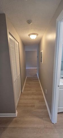 135 Grove Street 111, Rockland, MA 02370