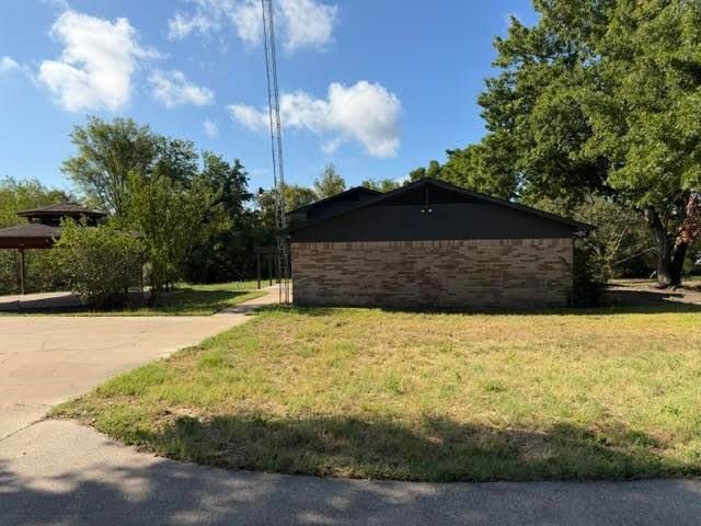 10233 Negem Rd, Tyler, TX 75709