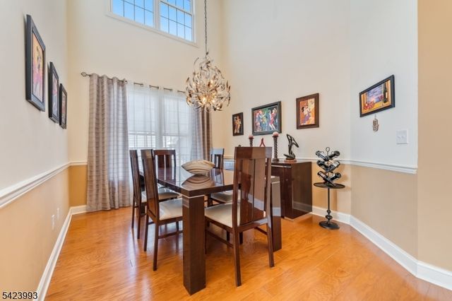 4 Nortwick Ct, Franklin Twp., NJ 08873