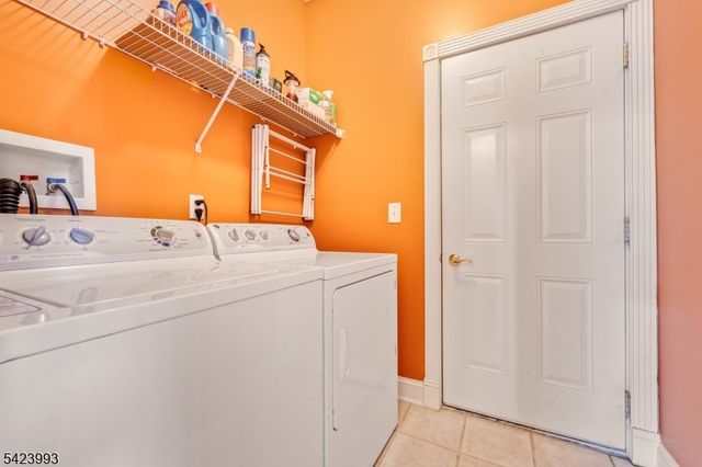 4 Nortwick Ct, Franklin Twp., NJ 08873