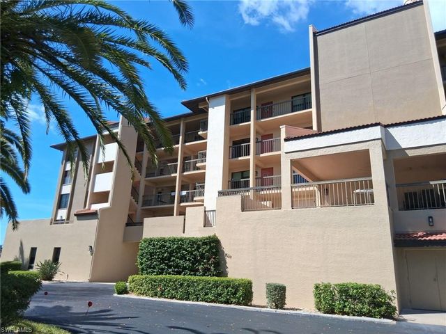 4013 SE 20th PL 402, Cape Coral, FL 33904