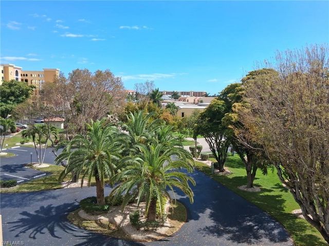 4013 SE 20th PL 402, Cape Coral, FL 33904