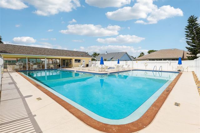 102 GOLF CLUB DRIVE, New Smyrna Beach, FL 32168