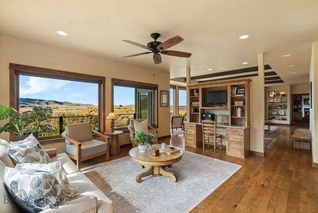 303 S Big Elk Meadow Road, Gallatin Gateway, MT 59730