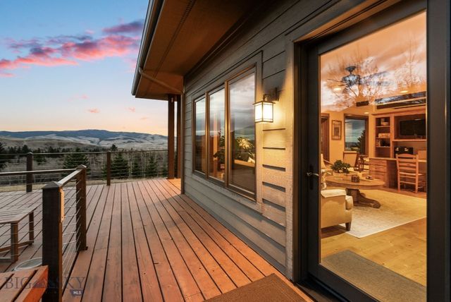 303 S Big Elk Meadow Road, Gallatin Gateway, MT 59730