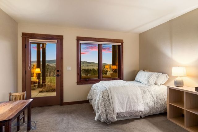 303 S Big Elk Meadow Road, Gallatin Gateway, MT 59730
