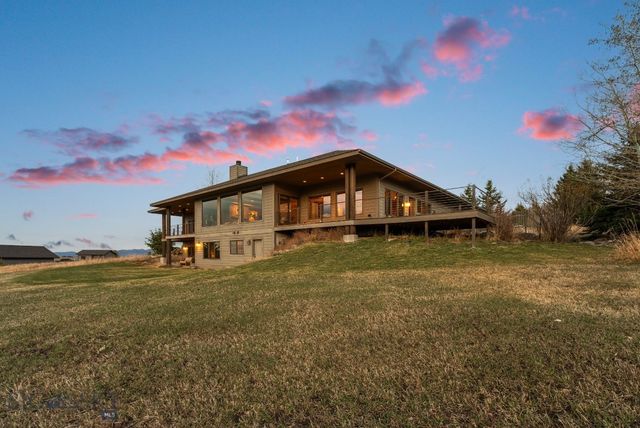 303 S Big Elk Meadow Road, Gallatin Gateway, MT 59730