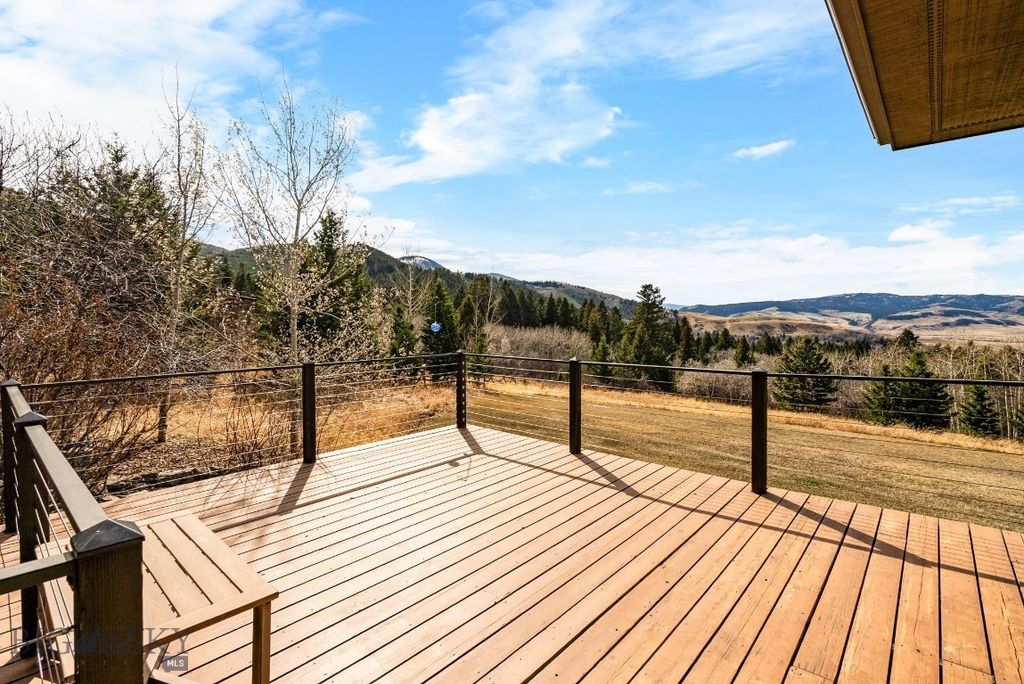 303 S Big Elk Meadow Road, Gallatin Gateway, MT 59730 photo 18