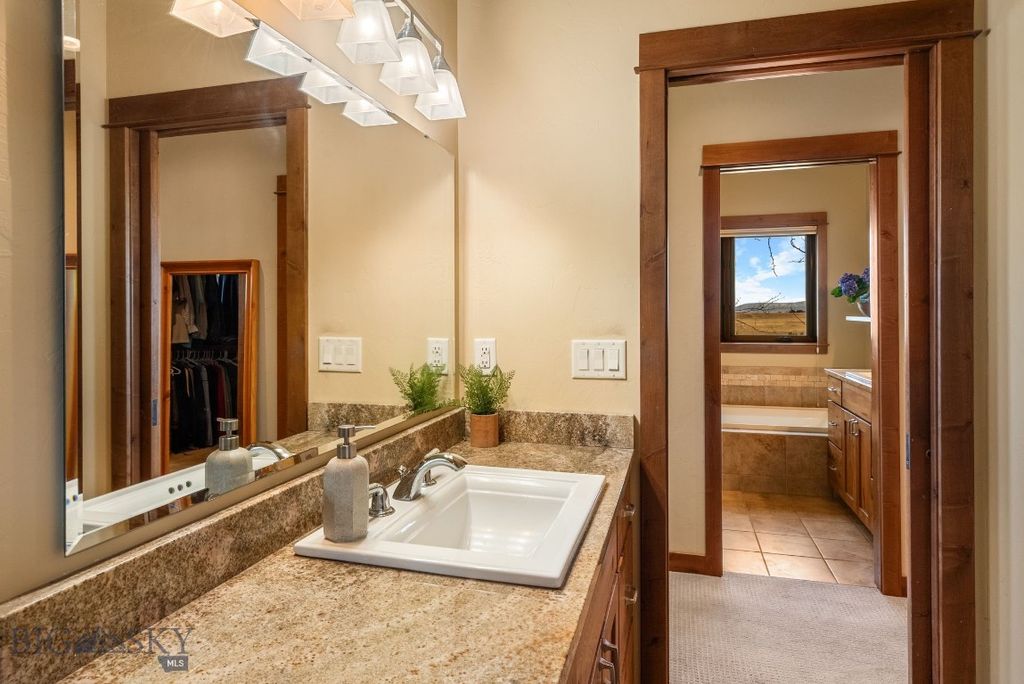 303 S Big Elk Meadow Road, Gallatin Gateway, MT 59730 photo 27