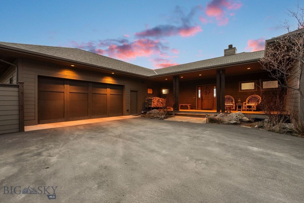 303 S Big Elk Meadow Road, Gallatin Gateway, MT 59730 photo 3