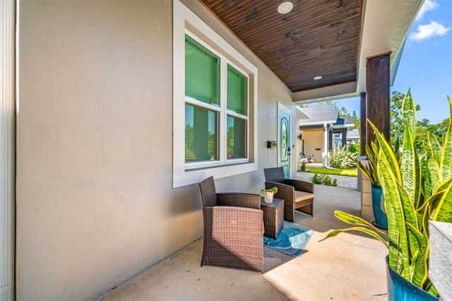 2144 43RD TERRACE N, St Petersburg, FL 33714