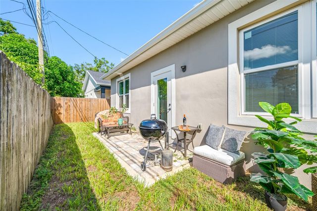 2144 43RD TERRACE N, St Petersburg, FL 33714