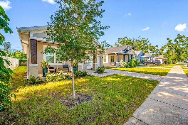 2144 43RD TERRACE N, St Petersburg, FL 33714