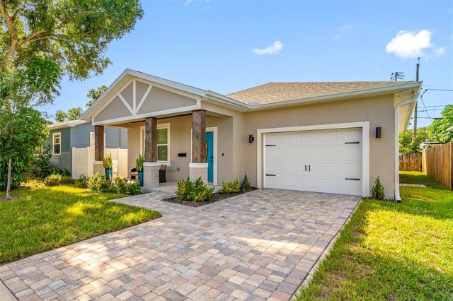2144 43RD TERRACE N, St Petersburg, FL 33714