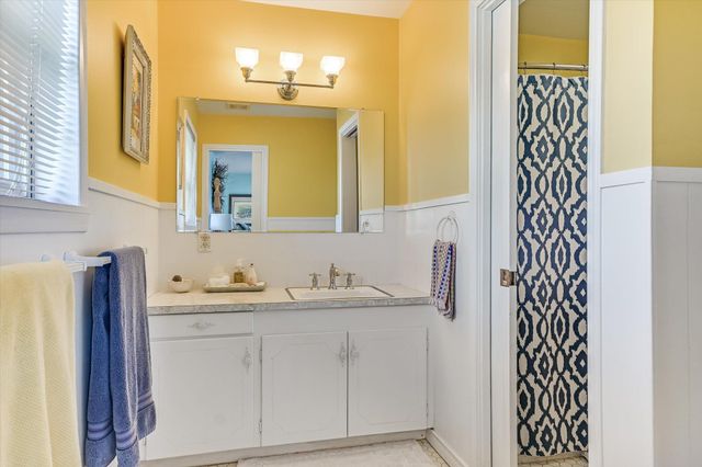 224 Circle HVN, Canyon Lake, TX 78133
