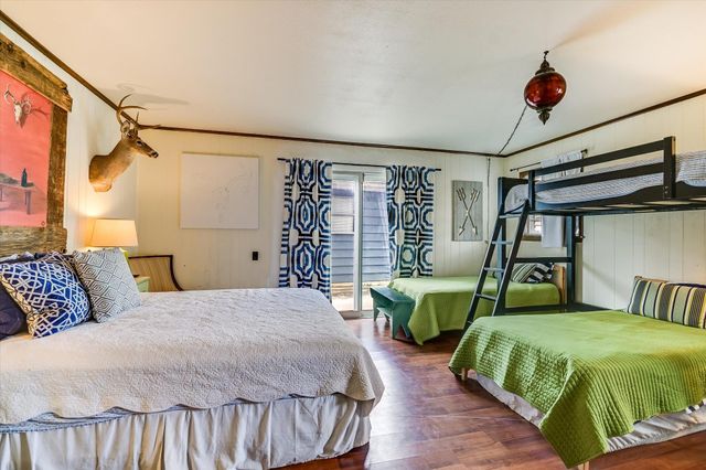 224 Circle HVN, Canyon Lake, TX 78133
