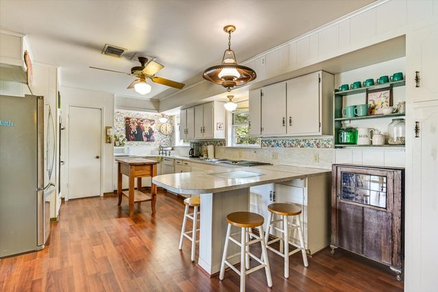 224 Circle HVN, Canyon Lake, TX 78133