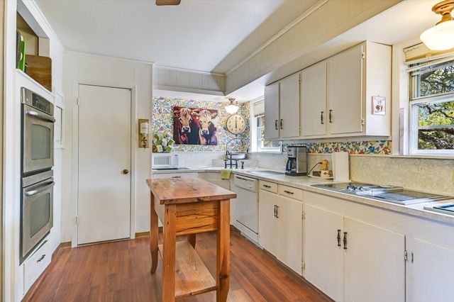 224 Circle HVN, Canyon Lake, TX 78133