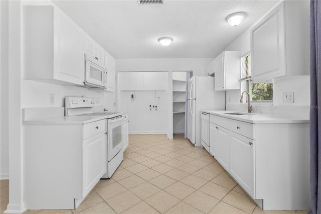 1923 BONNEVILLE DRIVE, Orlando, FL 32826
