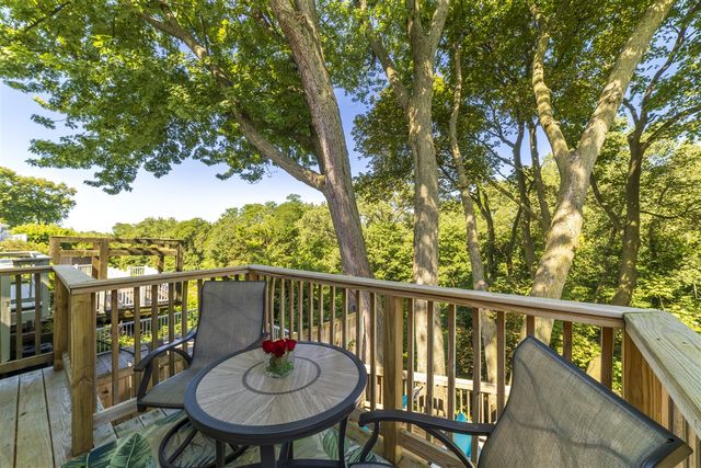 1022 Lake Boulevard, Saint Joseph, MI 49085