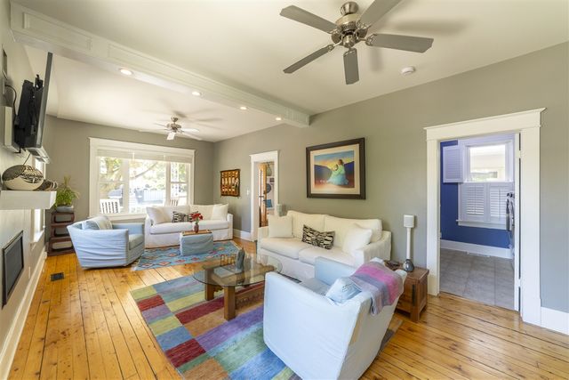 1022 Lake Boulevard, Saint Joseph, MI 49085
