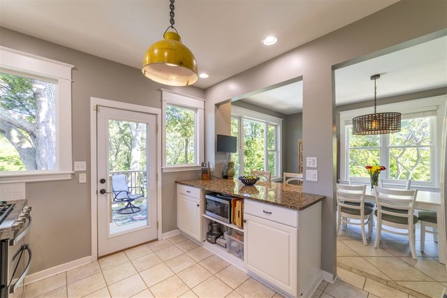 1022 Lake Boulevard, Saint Joseph, MI 49085