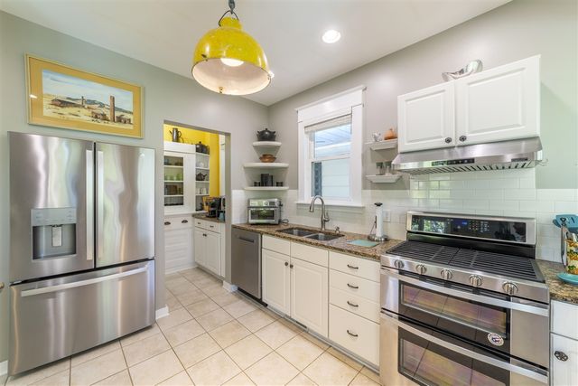 1022 Lake Boulevard, Saint Joseph, MI 49085