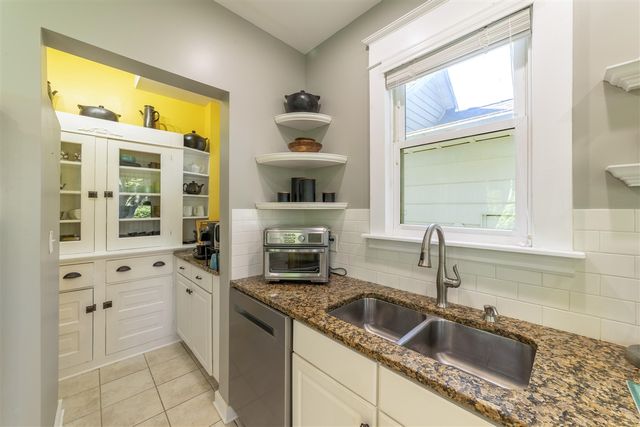 1022 Lake Boulevard, Saint Joseph, MI 49085