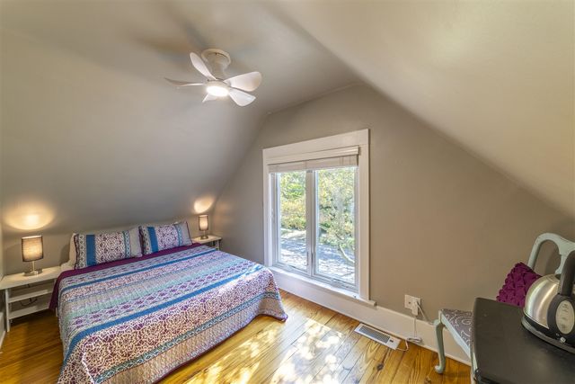 1022 Lake Boulevard, Saint Joseph, MI 49085