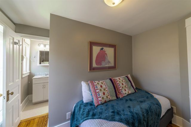 1022 Lake Boulevard, Saint Joseph, MI 49085