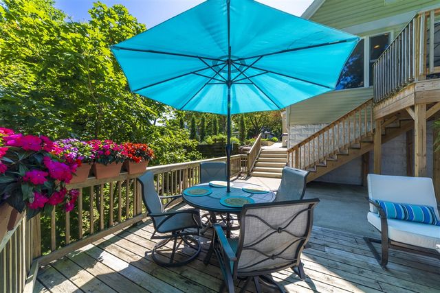 1022 Lake Boulevard, Saint Joseph, MI 49085