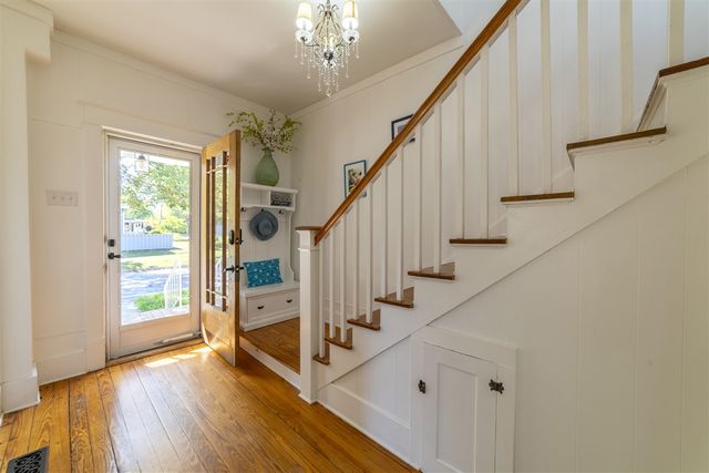 1022 Lake Boulevard, Saint Joseph, MI 49085