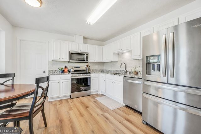 443 Kelleytown Woods Parkway, Mcdonough, GA 30252