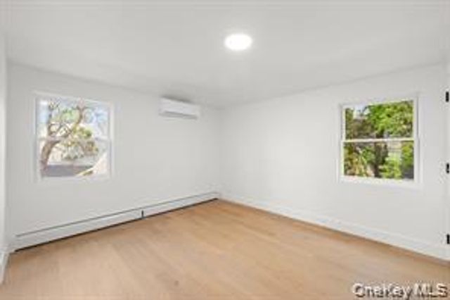 24005 147th Avenue 2nd Fl., Rosedale, NY 11423