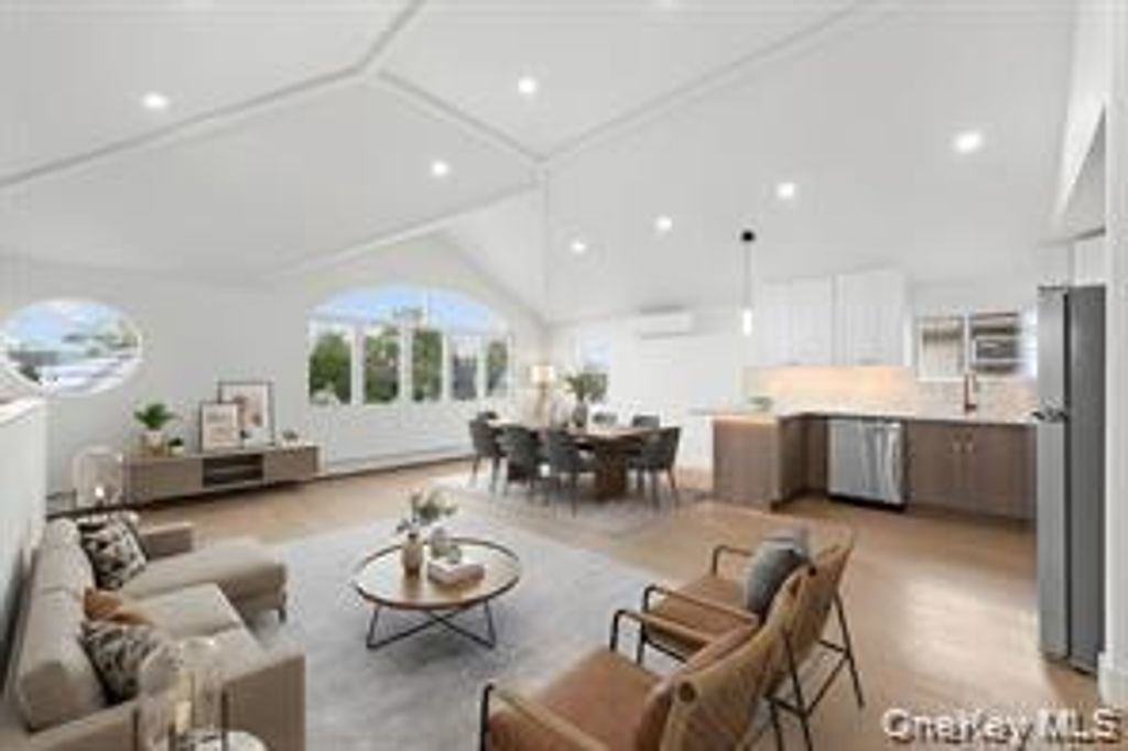 24005 147th Avenue 2nd Fl., Rosedale, NY 11423