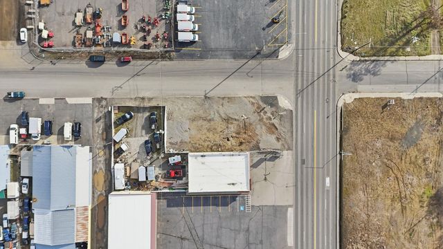 1327 E Francis Ave, Spokane, WA 99216