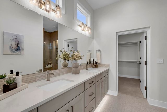 8317 Waterway Ct, Maize, KS 67101