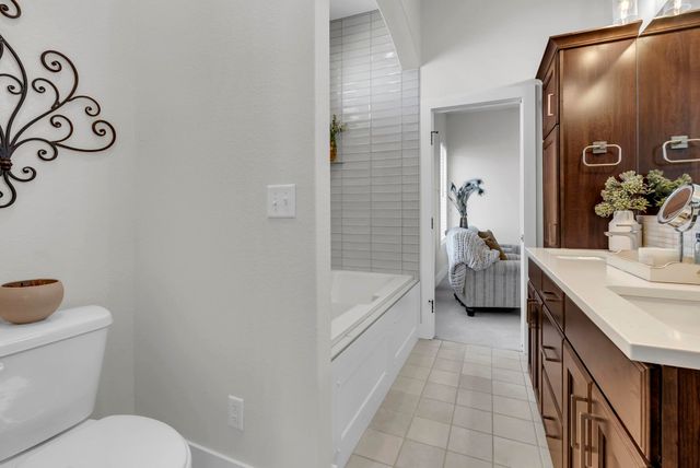 8317 Waterway Ct, Maize, KS 67101
