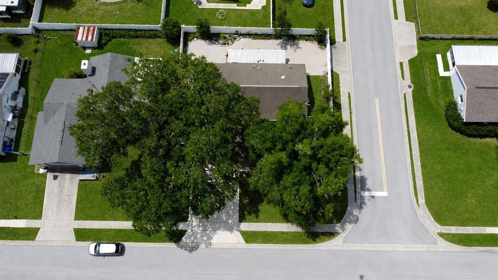 Image 21 of property listing at 1718 BRUCE STREET, Kissimmee, FL 34741