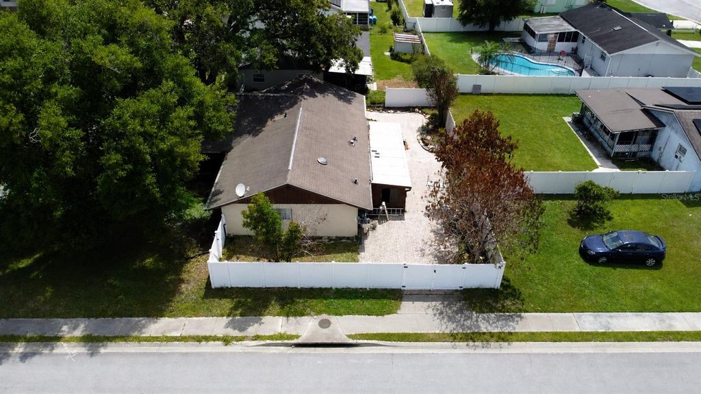Image 22 of property listing at 1718 BRUCE STREET, Kissimmee, FL 34741