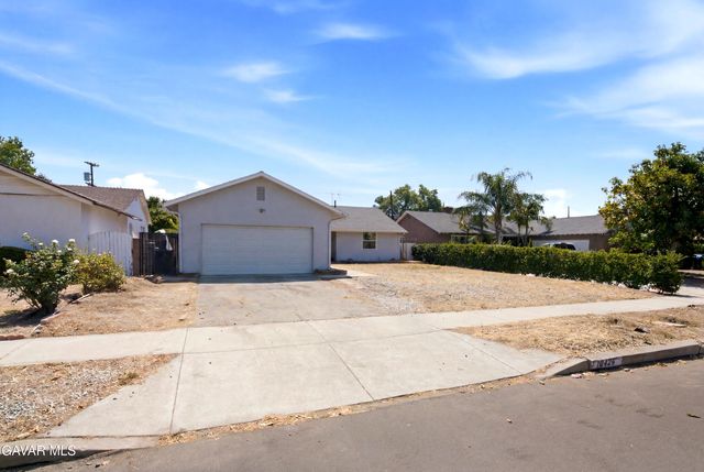 10426 Kester, Mission Hills, CA 91345