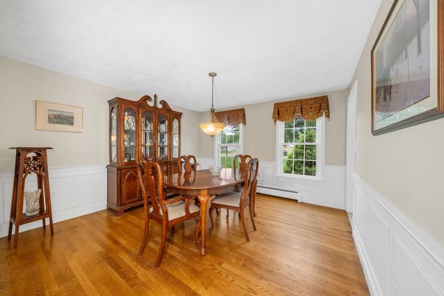 90 Lacy, North Andover, MA 01845