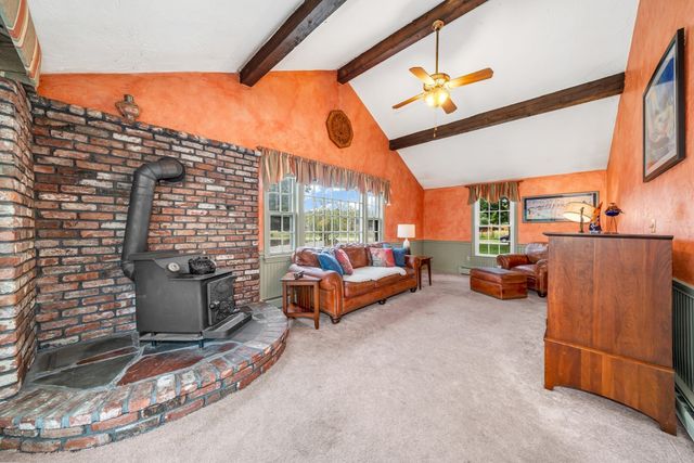90 Lacy, North Andover, MA 01845