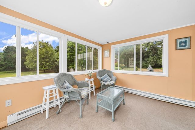 90 Lacy, North Andover, MA 01845