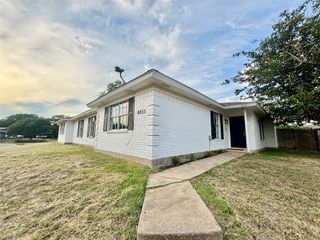 8835 Township Court, Fort Worth, TX 76179